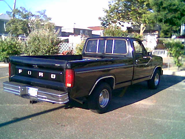 1985 Ford F150 picture exterior