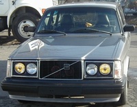 1976 Volvo 245 Overview 1976 Volvo 245 Overview