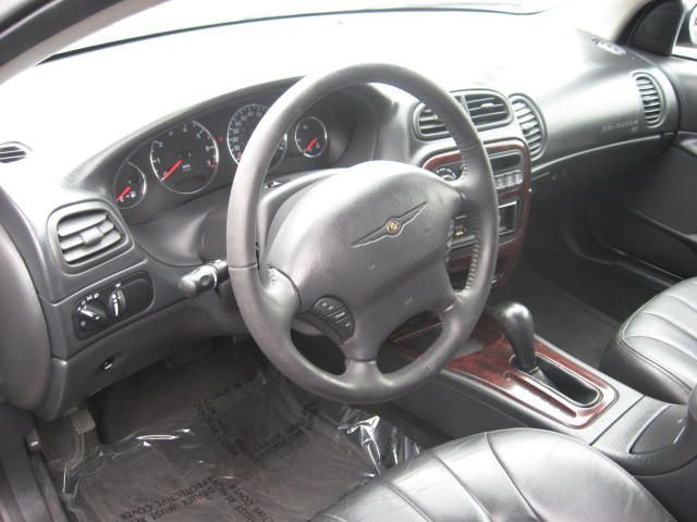 2002 Chrysler Concorde LXi picture, interior