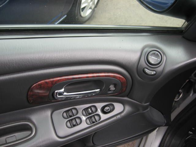2002 Chrysler Concorde LXi picture, interior