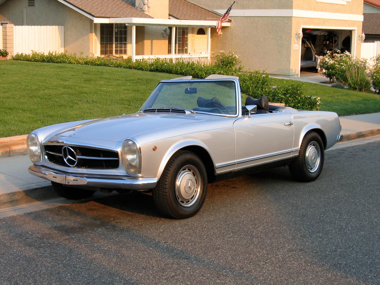 1970 Mercedes 280 #1