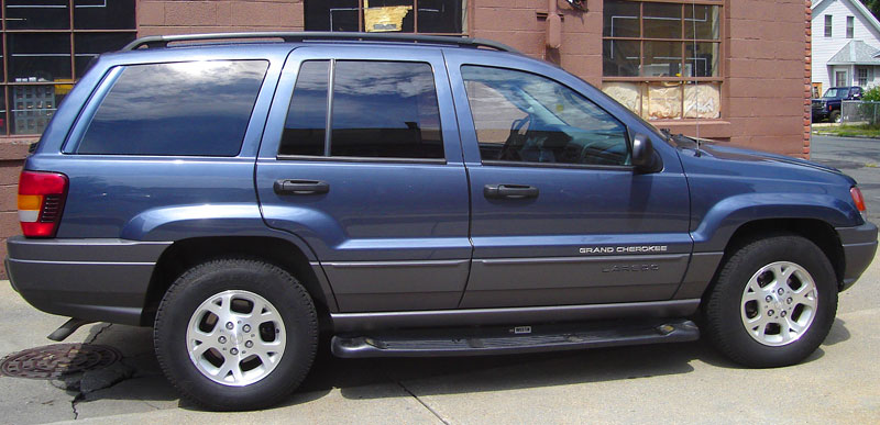 2002_jeep_grand_cherokee_laredo_4wd-pic-13153.jpeg