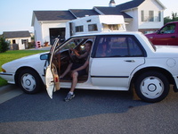 1990 Pontiac Bonneville Overview 1990 Pontiac Bonneville Overview