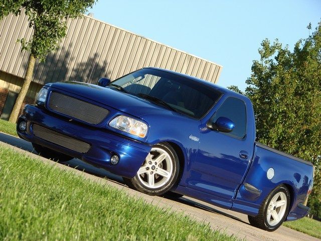 1999 2004 Ford F150 SVT Lightning Specs Performance