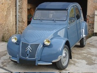 1960 Citroen 2CV Overview 1960 Citroen 2CV Overview