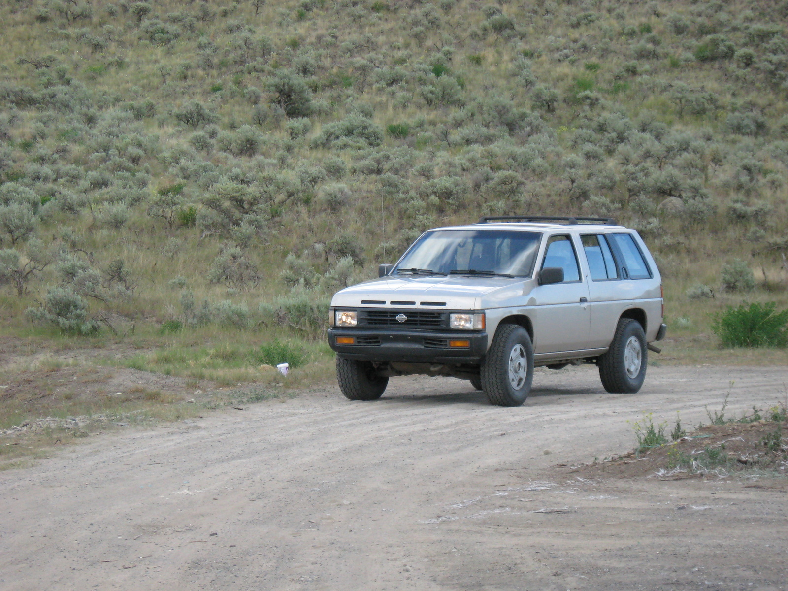 Tank size in a 1994 nissan pathfinder 4wd #6