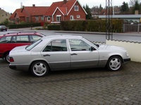 1990 Mercedes-Benz 280 Overview 1990 Mercedes-Benz 280 Overview