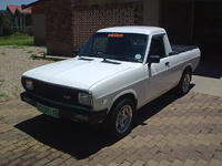 1990 Nissan Pickup Overview 1990 Nissan Pickup Overview