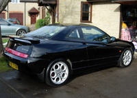 2000 Alfa Romeo GTV Overview 2000 Alfa Romeo GTV Overview