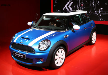 2009_mini_cooper_s-pic-18405.jpeg