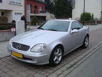 2003 Mercedes-Benz SLK-Class Overview 2003 Mercedes-Benz SLK-Class Overview