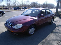 1999 Daewoo Leganza Overview 1999 Daewoo Leganza Overview