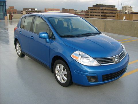 2008 Nissan versa consumer guide #6