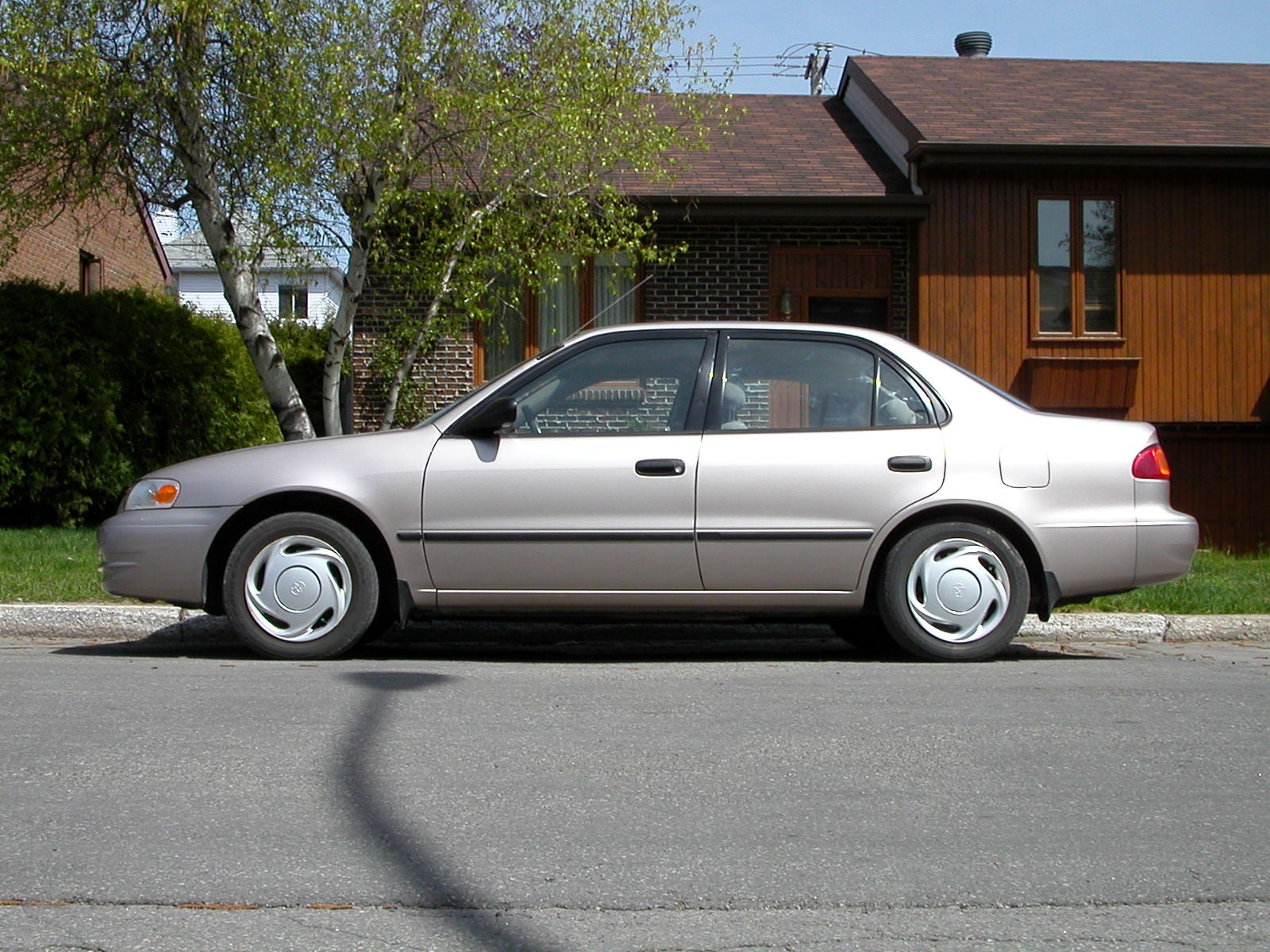 1999 toyota corolla 4 dr ce sedan pic 3168