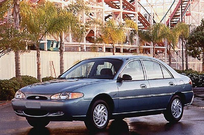 1998-ford-escort-4-dr-lx-sedan-pic-34125.jpeg