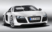 R8 R8