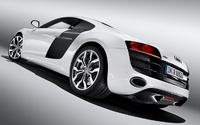 R8 R8