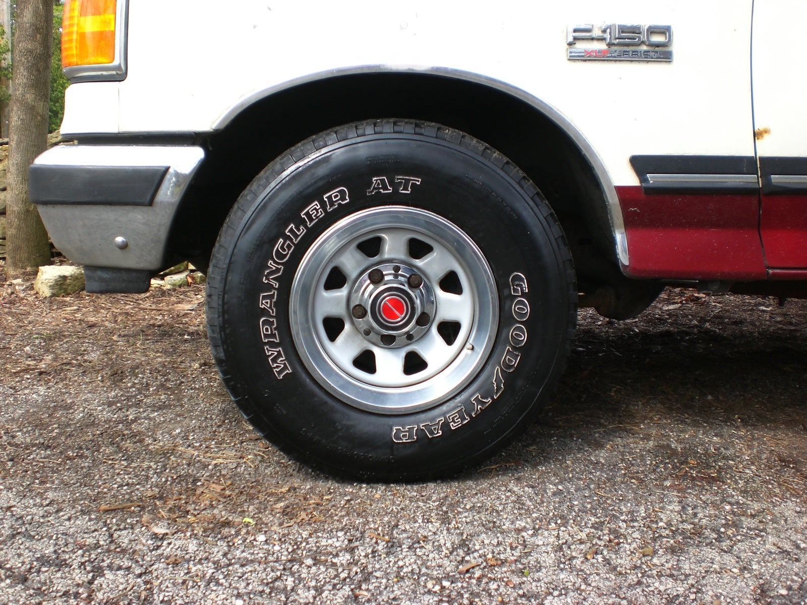 late 80's full size ford bolt pattern size?? - The Ranger Station Forums 1989 Ford F250 8 Lug Bolt Pattern