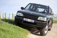1995 Vauxhall Frontera Overview 1995 Vauxhall Frontera Overview