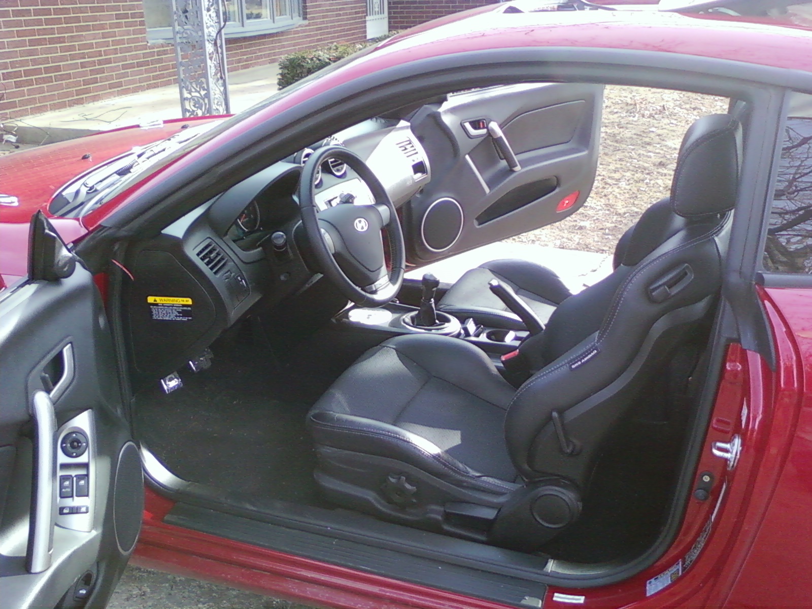 Find Your Next Ride:  2008 Hyundai Tiburon (Gallery Inside) - 0o8yb12