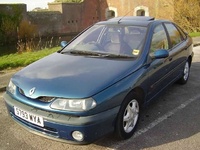 1998 Renault Laguna Overview 1998 Renault Laguna Overview