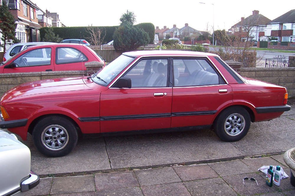 1982 Ford Cortina picture exterior