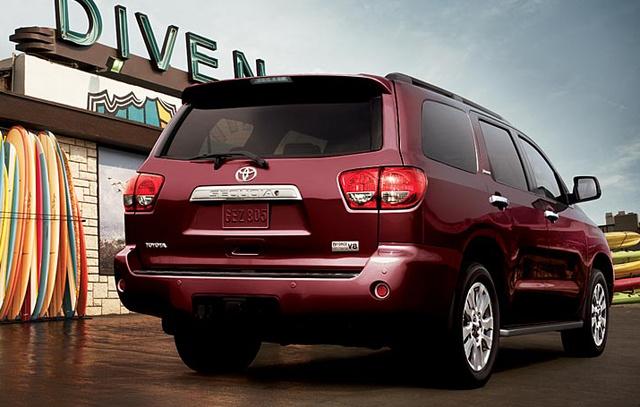 review of toyota sequoia 2010 #2
