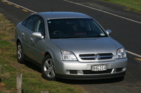 2003 Holden Vectra Overview 2003 Holden Vectra Overview