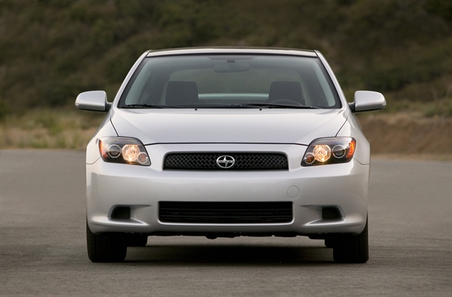 2010 Scion tC