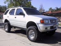 isuzu lifted