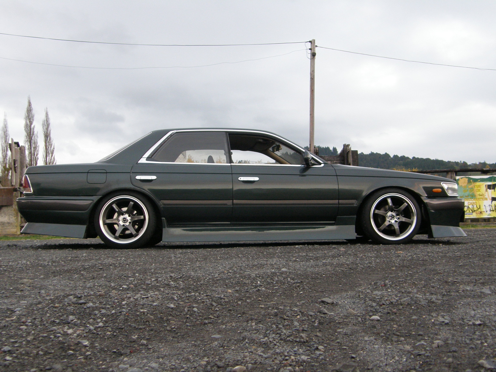 Nissan laurel 2002 model #9