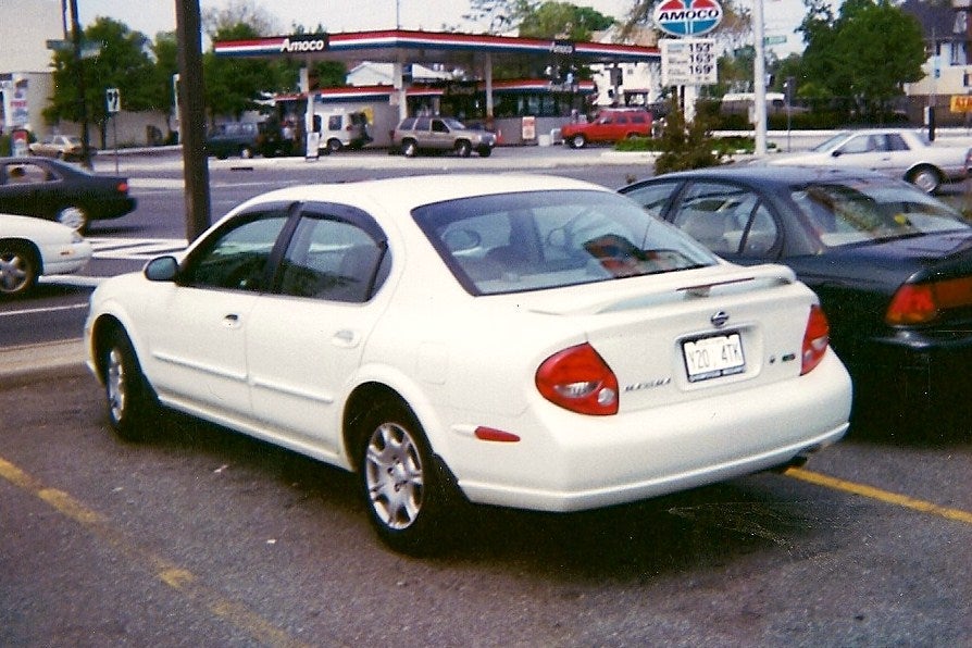 2000 Nissan Maxima GXE picture, exterior