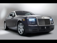 2007 Rolls-Royce Phantom Drophead Coupe Overview 2007 Rolls-Royce Phantom Drophead Coupe Overview