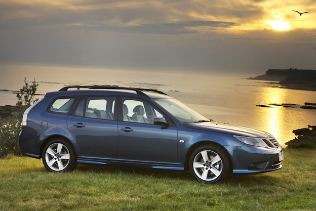 2010 Saab 9-3 SportCombi, Right Side View, exterior, manufacturer