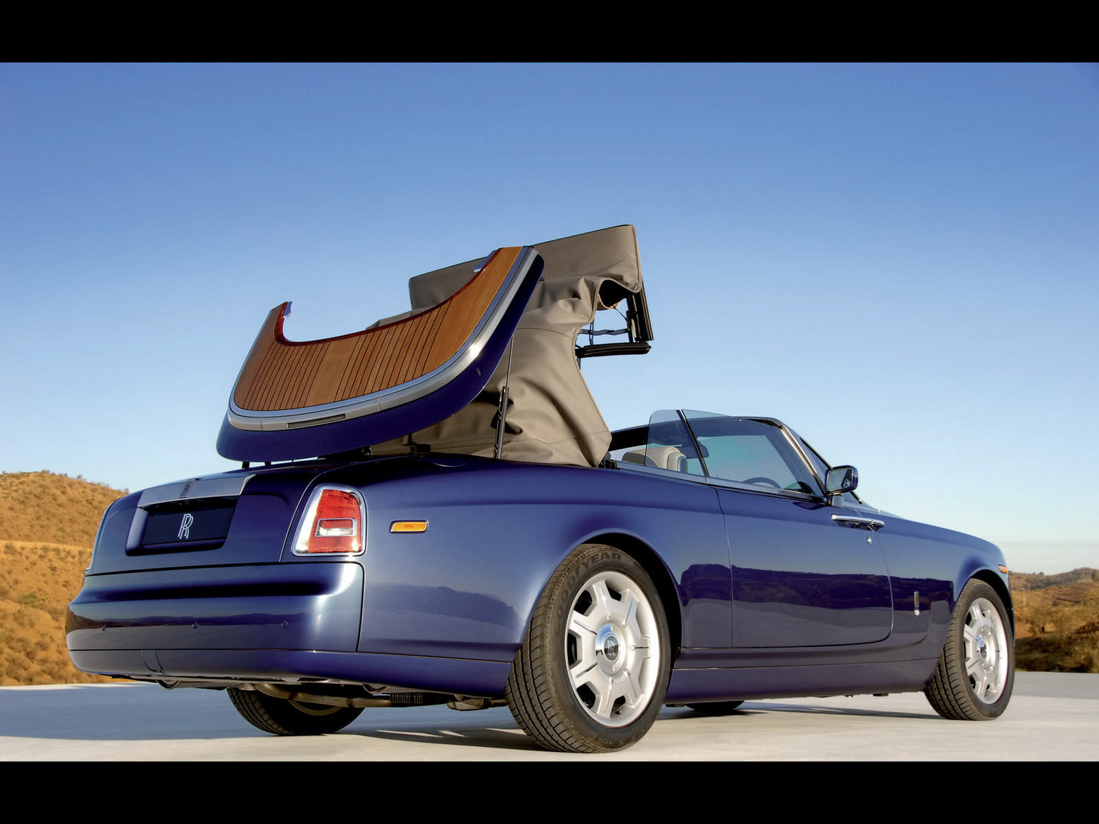 [Image: 2008-rolls-royce-drophead-coupe-converti...18918.jpeg]