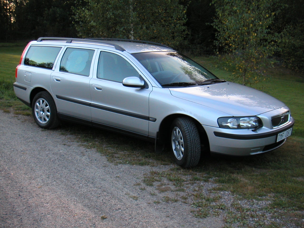 2002 Volvo V70 R related infomation,specifications WeiLi