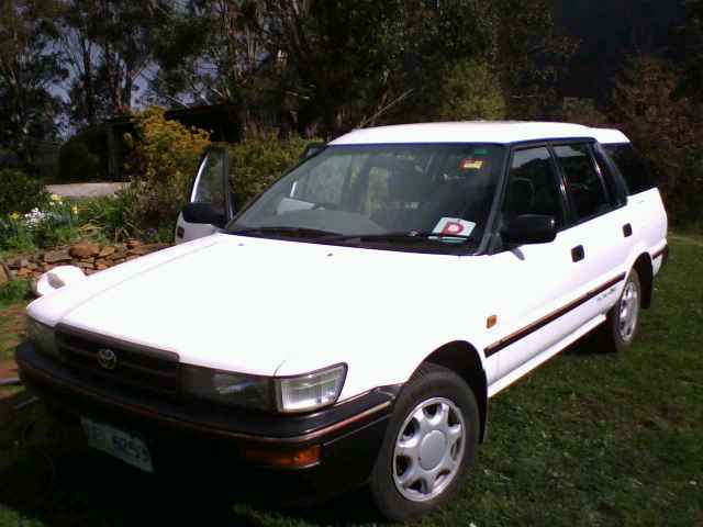 1991 toyota corolla deluxe wagon #1