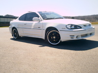 2004 Pontiac Grand Am Overview 2004 Pontiac Grand Am Overview