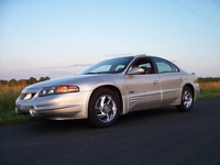 2000 Pontiac Bonneville Overview 2000 Pontiac Bonneville Overview
