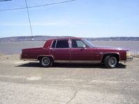 1987 Cadillac Fleetwood Overview 1987 Cadillac Fleetwood Overview