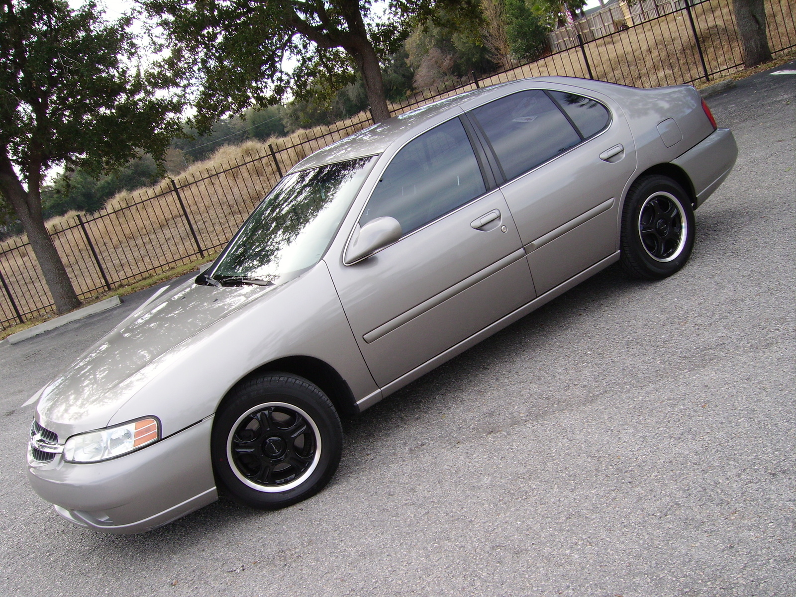 How many mpg does a 2000 nissan altima get #3