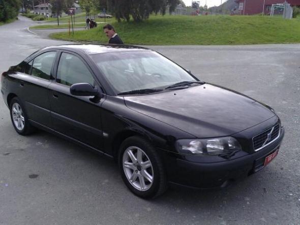 2002 Volvo  on 2002 Volvo S60 Base Picture View Garage Stian Used To Own This Volvo