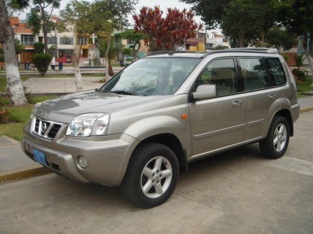 2003 Nissan X-Trail picture, exterior