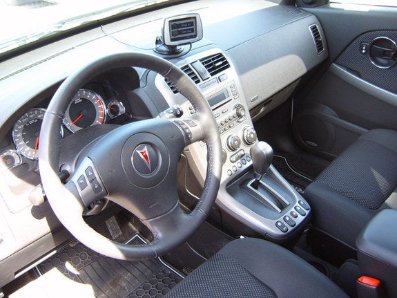2006 Pontiac Torrent FWD picture, interior
