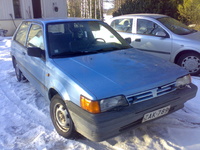 1987 Nissan Sunny Overview 1987 Nissan Sunny Overview