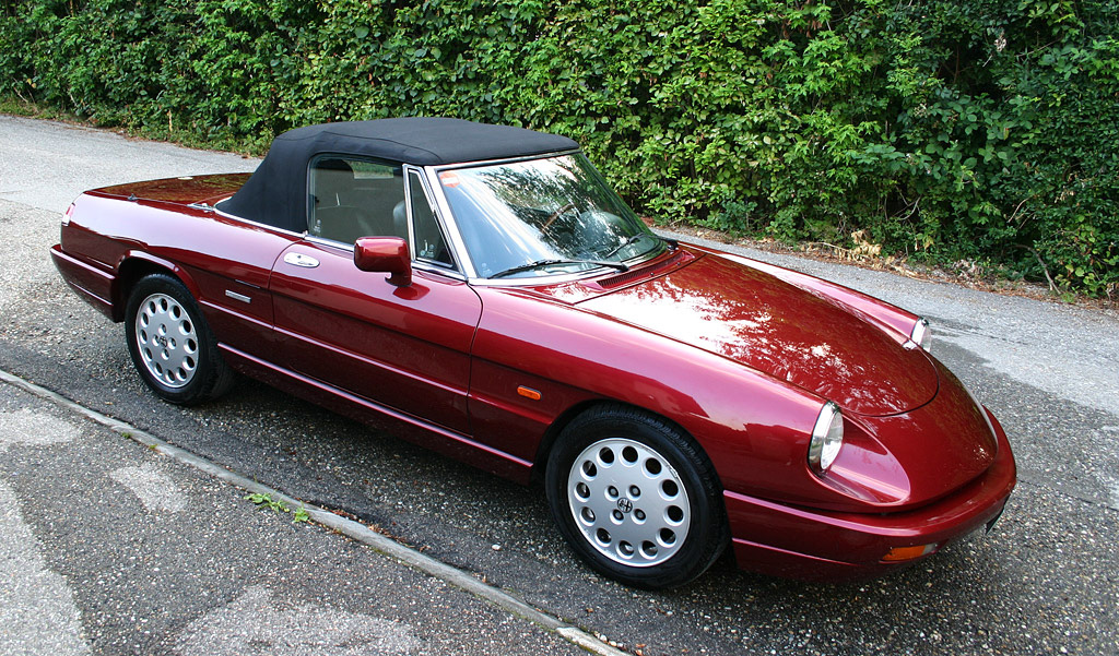 1993 Alfa Romeo Spider picture, exterior