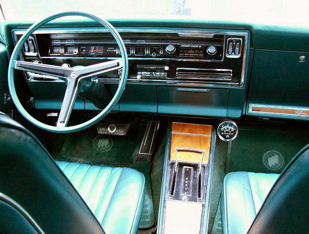 Picture of 1967 Buick Riviera interior