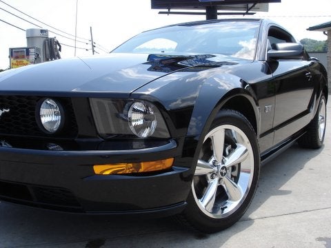 ford mustang gt. 2006 Ford Mustang GT Deluxe