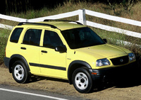 2004 Suzuki Vitara Overview 2004 Suzuki Vitara Overview