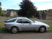 944 944